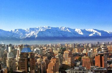santiago-es-la-ciudad-latinoamericana-donde-mas-cuesta-tener-casa-propia