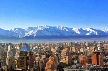 santiago-es-la-ciudad-latinoamericana-donde-mas-cuesta-tener-casa-propia