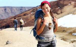 The-solo-lady-traveller-400x249