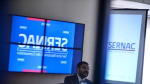 1448471718-auno494866