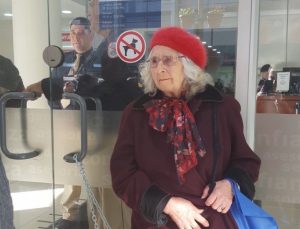 ClKqrHtWAAA_W_4-1-574x438